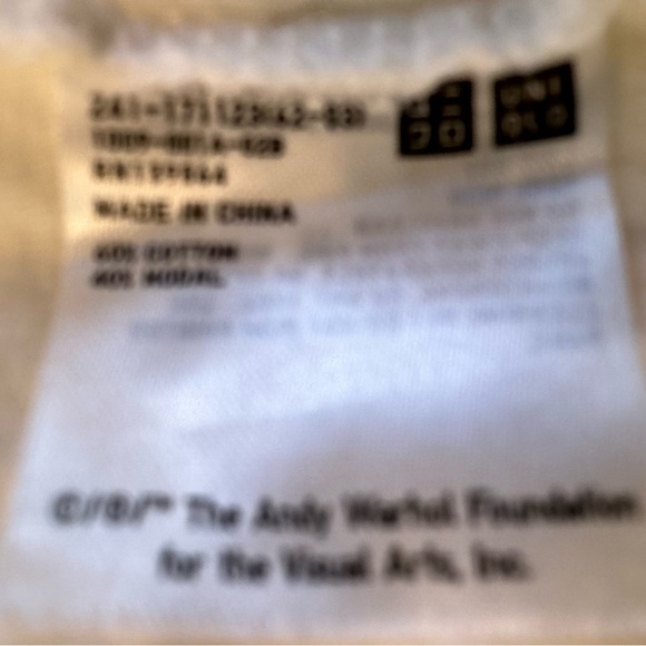 Uniqlo x SPRZYNY Andy Warhol Dollar Signs Cream Multicolor TShirt Size Large - Picture 4 of 6
